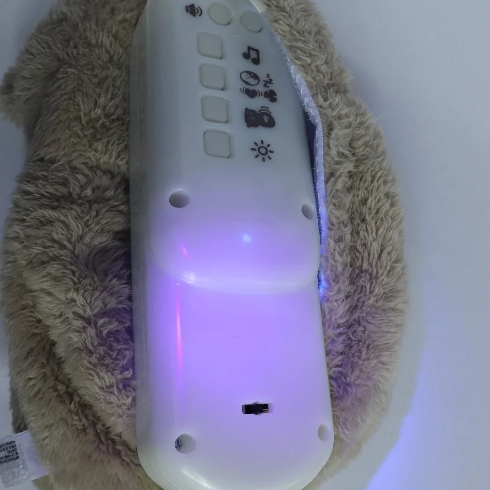 Fisher Price Soothe 'n Snuggle Otter Plush Soft Baby Toy Soother White Noise